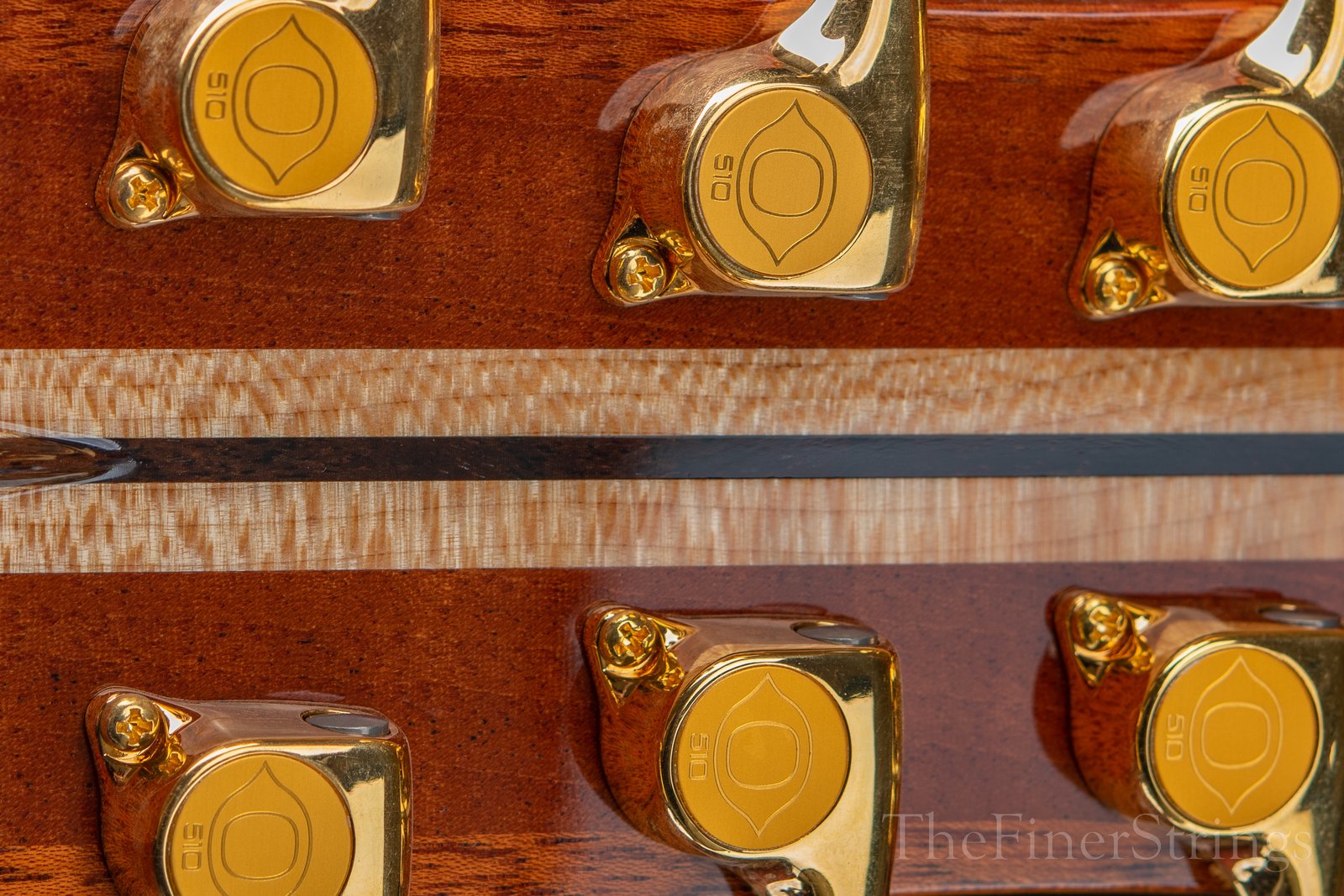 Olson Small Jumbo detail